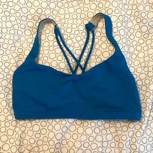 Lululemon free to be sports bra (nulu)